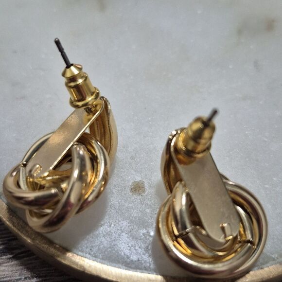 3/$16🎁 Dual Wrap Circular Hoop Earrings Gold Alloy Small Gifts for Her - Picture 7 of 7